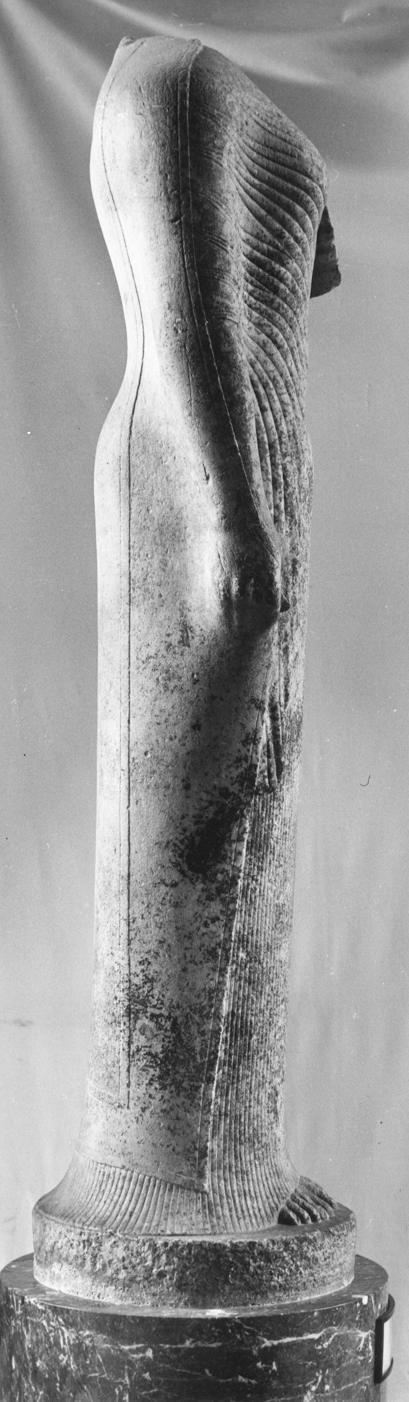 1330